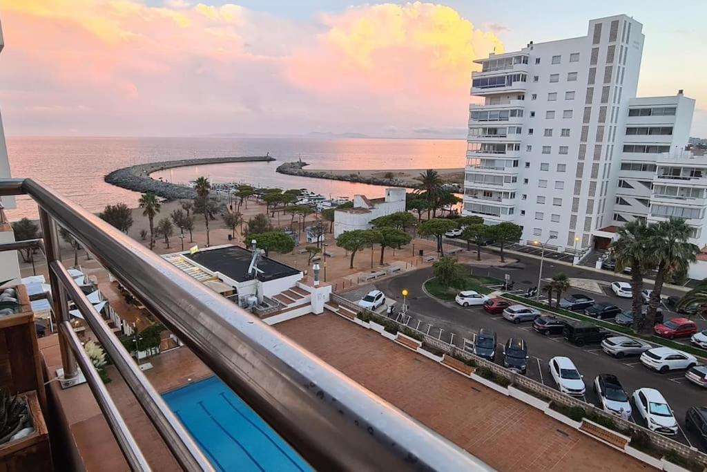 Sunsetmare Vacational Apartment Roses Exterior foto