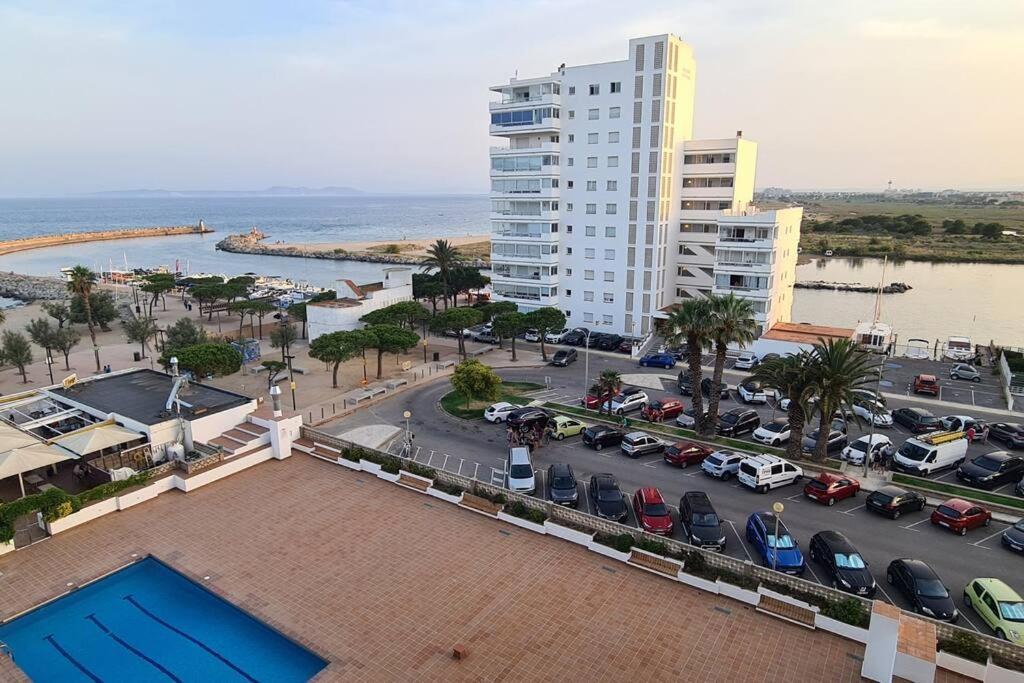 Sunsetmare Vacational Apartment Roses Exterior foto