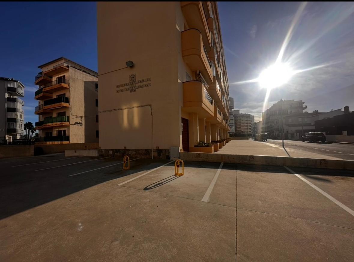 Sunsetmare Vacational Apartment Roses Exterior foto